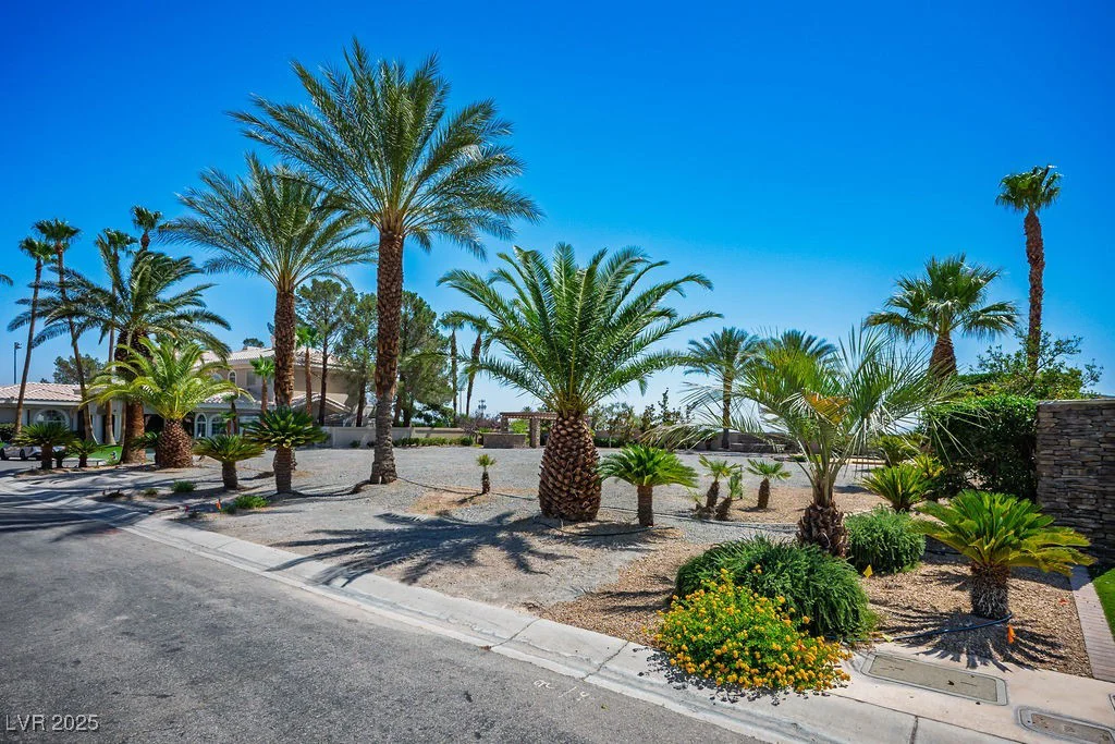 1454 Danyelle, Las Vegas, NV 89117