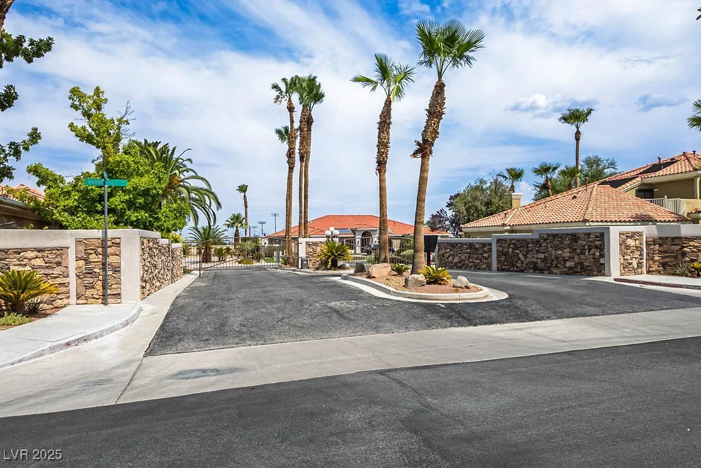 1454 Danyelle, Las Vegas, NV 89117