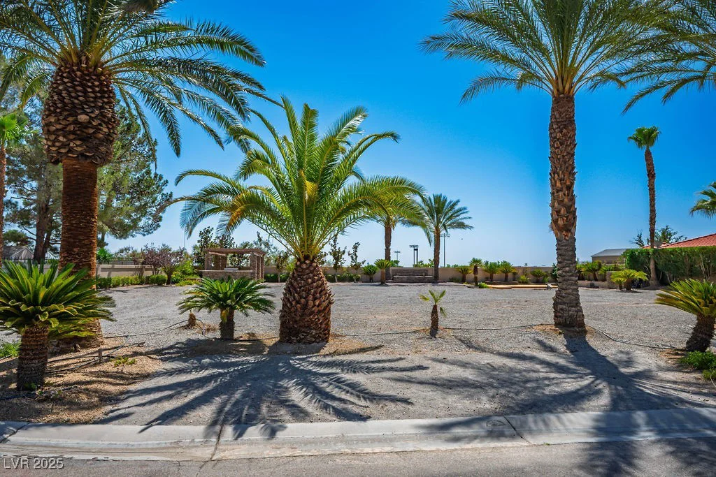 1454 Danyelle, Las Vegas, NV 89117