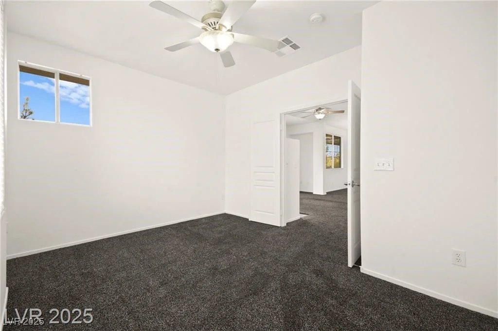 913 Duckhorn, Las Vegas, NV 89144
