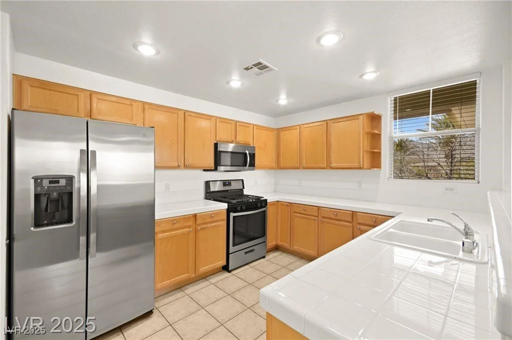 913 Duckhorn, Las Vegas, NV 89144