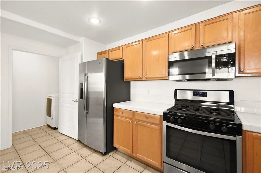 913 Duckhorn, Las Vegas, NV 89144
