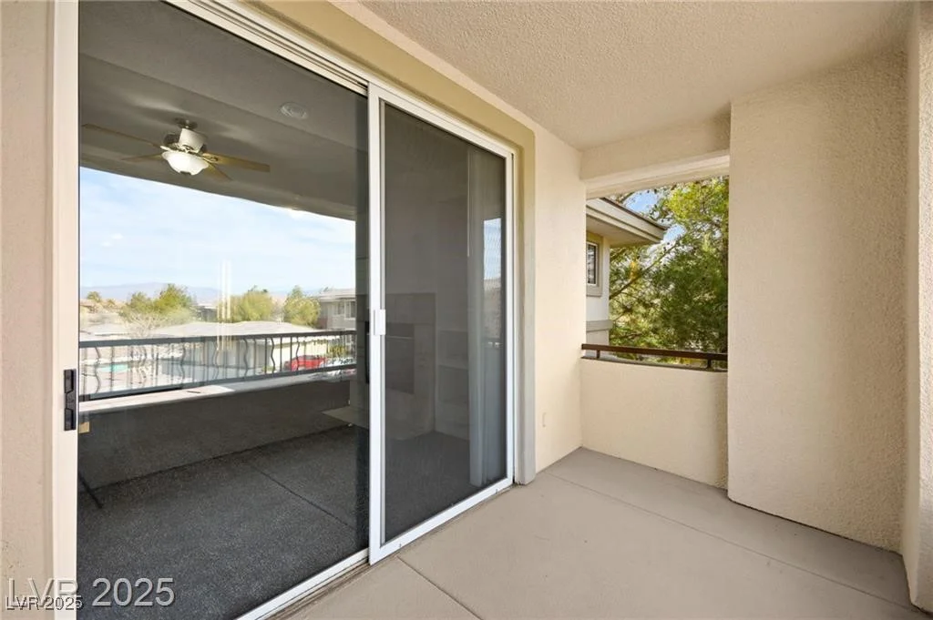 913 Duckhorn, Las Vegas, NV 89144