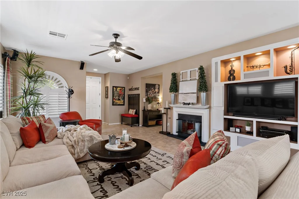 11226 Revelry, Las Vegas, NV 89138