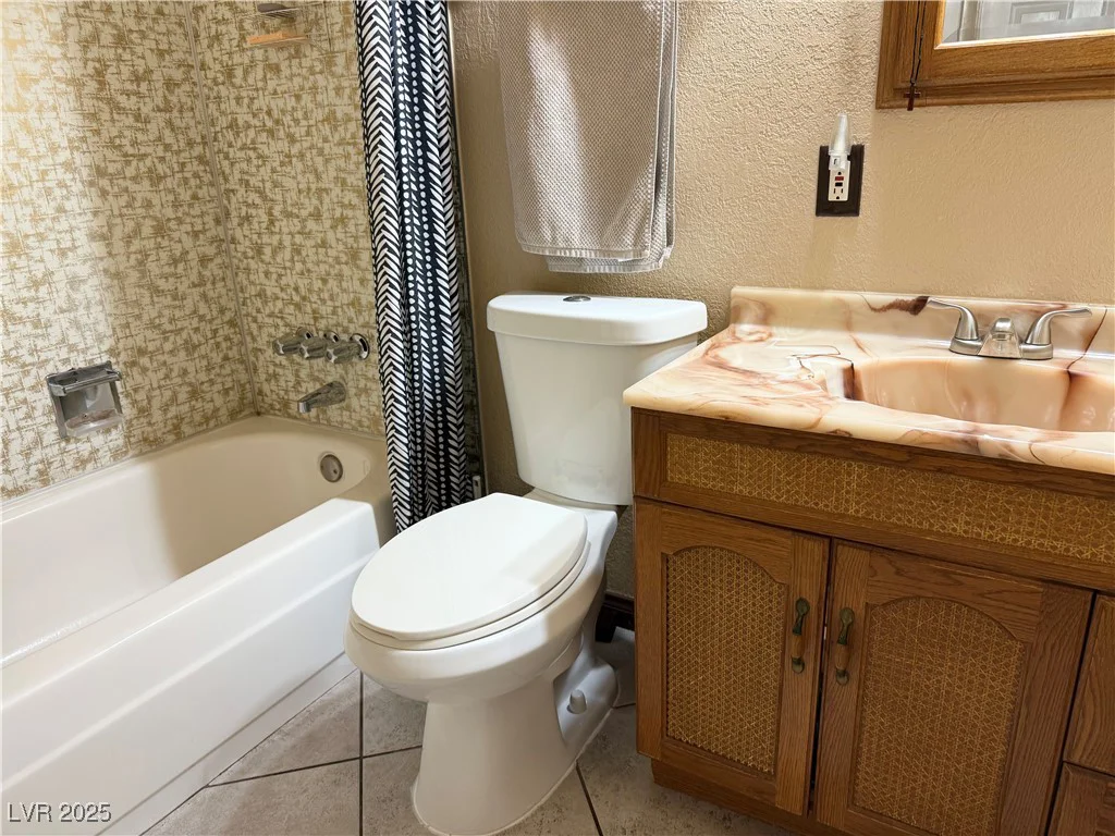3528 Indios, Las Vegas, NV 89121