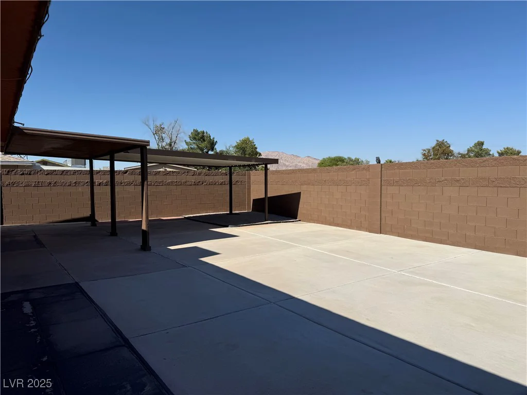 3528 Indios, Las Vegas, NV 89121