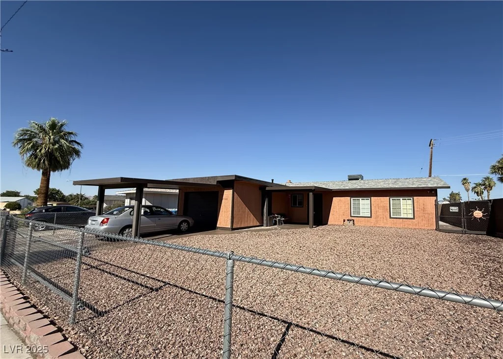 3528 Indios, Las Vegas, NV 89121