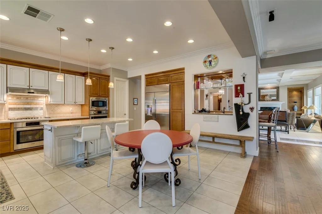 213 Satin Mist, Las Vegas, NV 89144