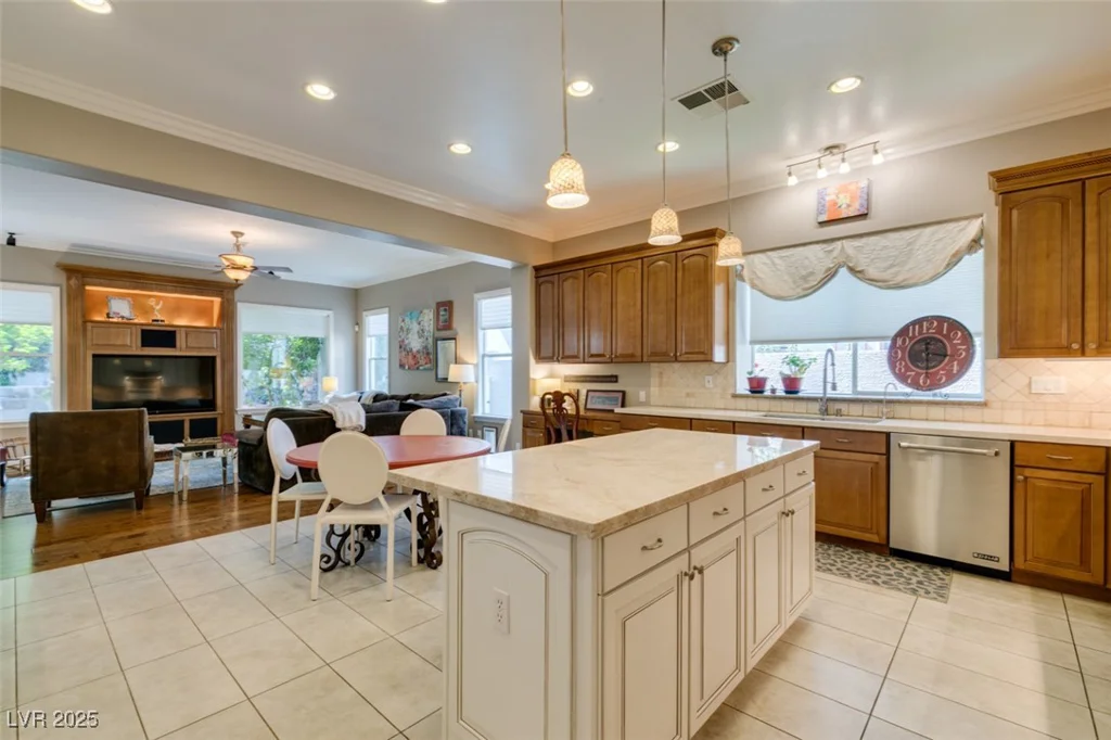 213 Satin Mist, Las Vegas, NV 89144