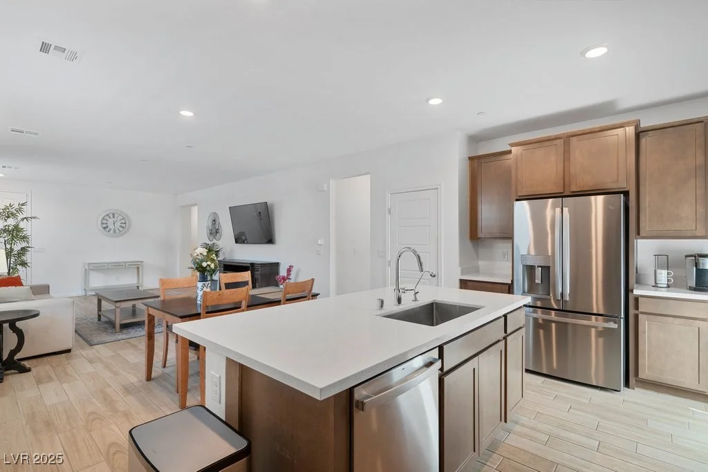 3709 Neblina, Henderson, NV 89052