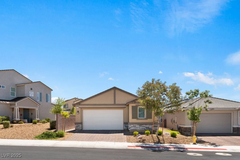 3709 Neblina, Henderson, NV 89052