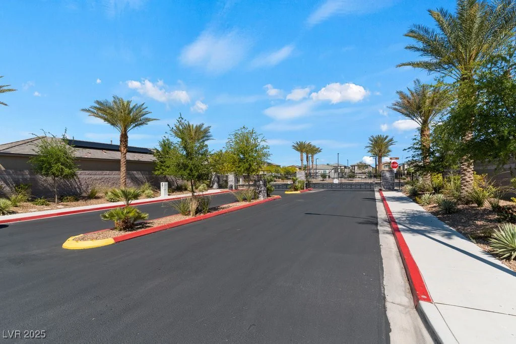 3709 Neblina, Henderson, NV 89052