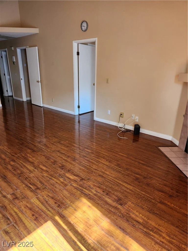 308 Caracas, Las Vegas, NV 89145