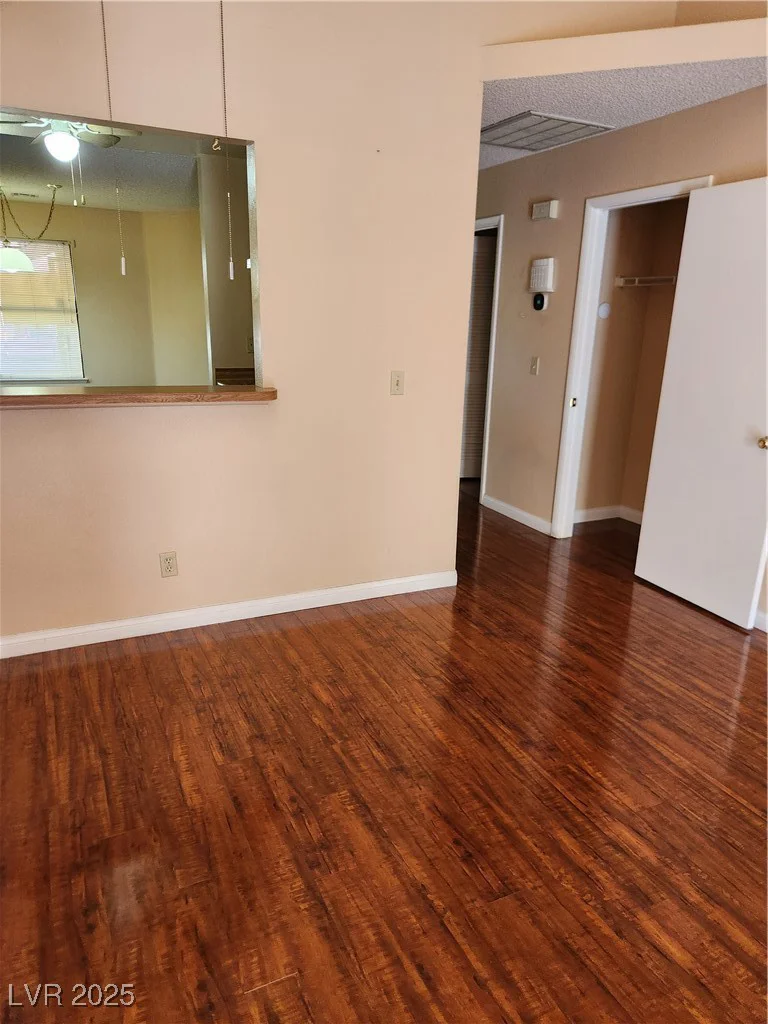 308 Caracas, Las Vegas, NV 89145