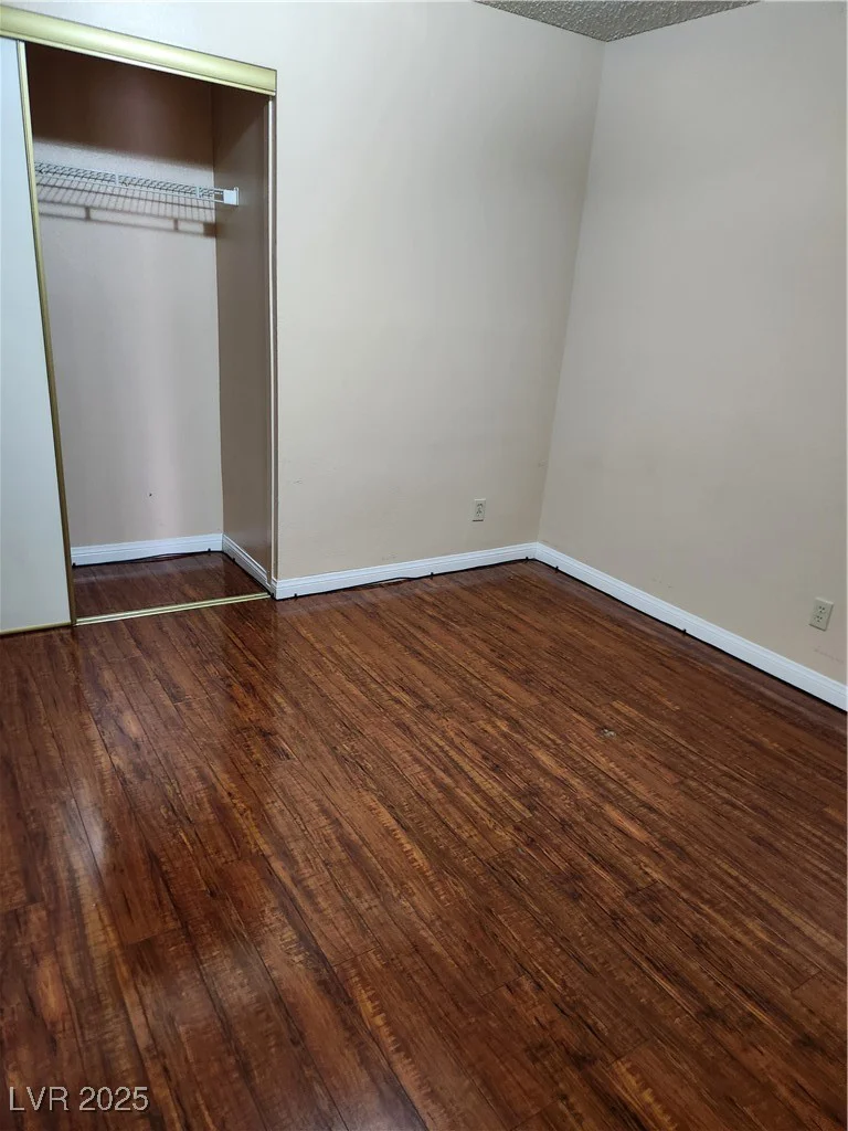 308 Caracas, Las Vegas, NV 89145