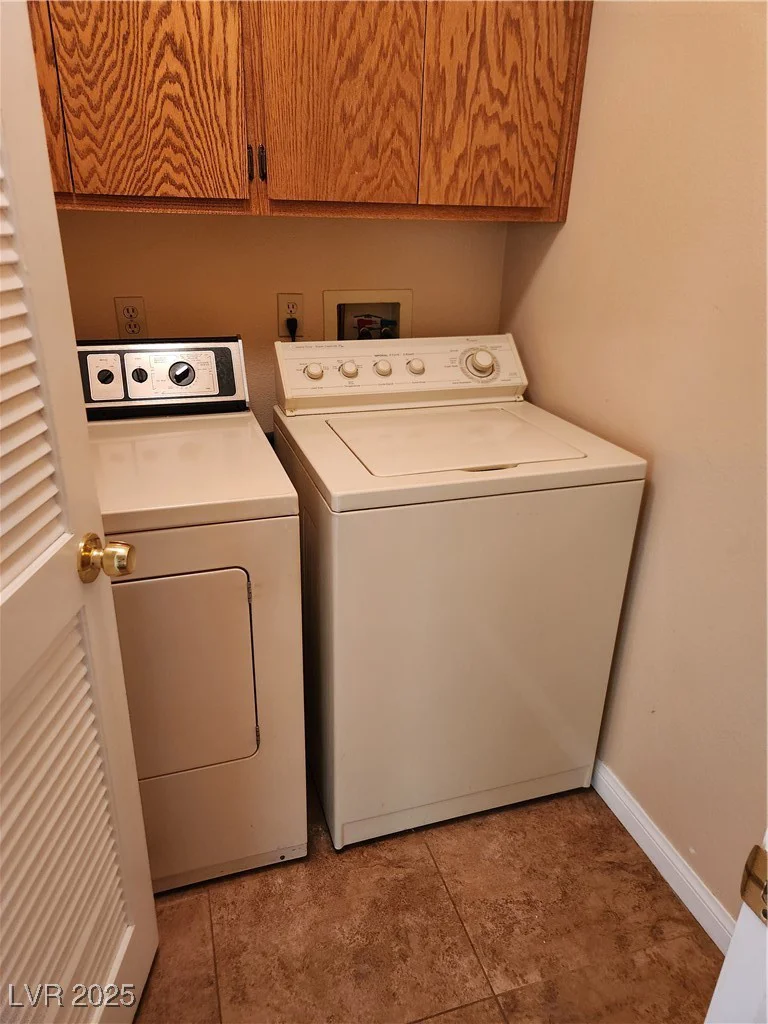 308 Caracas, Las Vegas, NV 89145