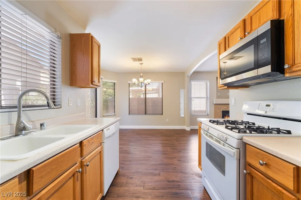 9633 Deer Park, Las Vegas, NV 89148