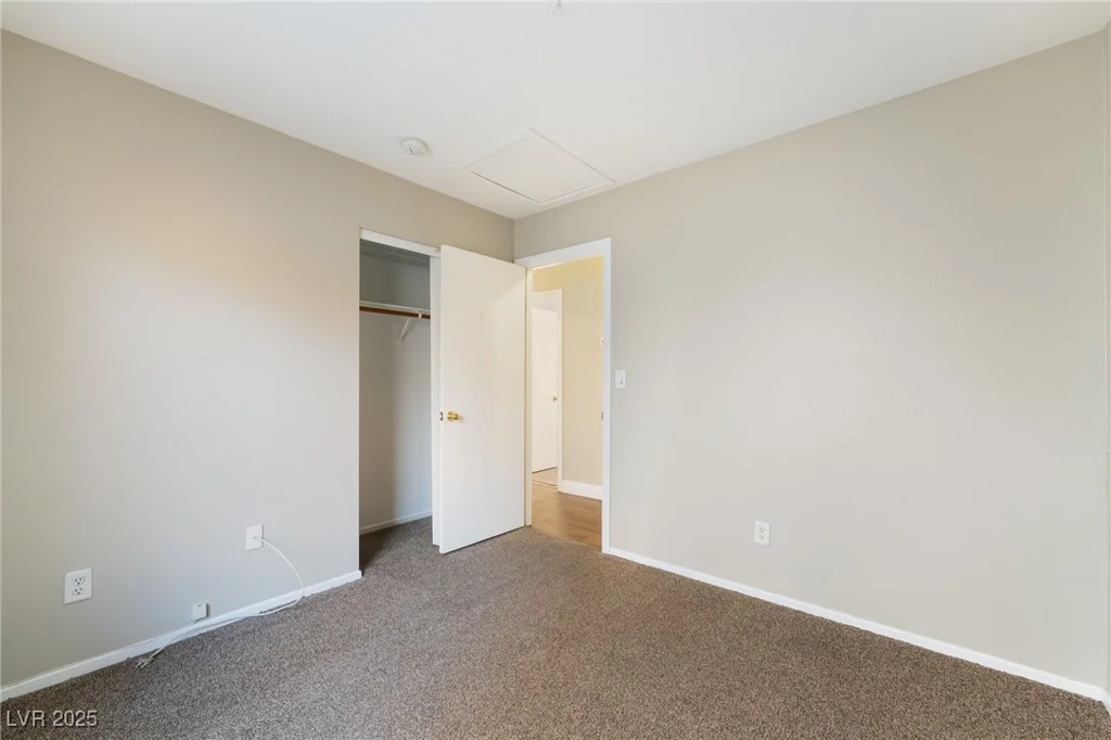 9633 Deer Park, Las Vegas, NV 89148