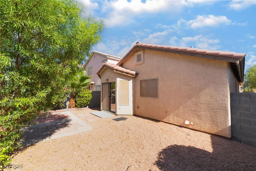 9633 Deer Park, Las Vegas, NV 89148