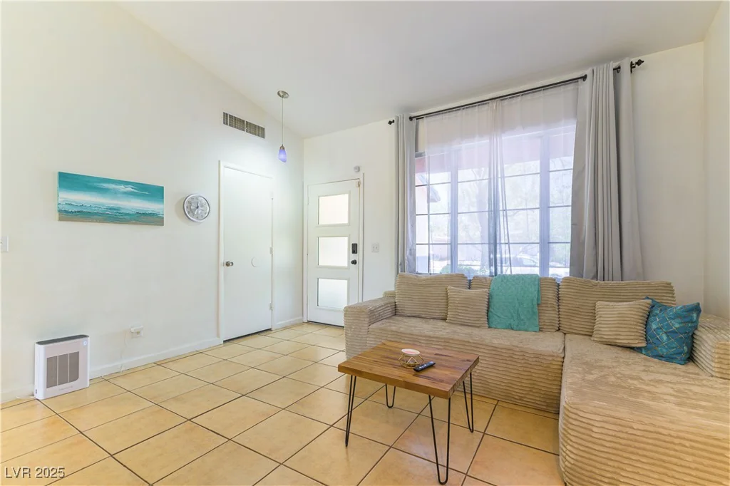 3650 Russian Olive, North Las Vegas, NV 89032