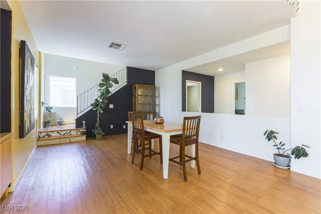 3650 Russian Olive, North Las Vegas, NV 89032