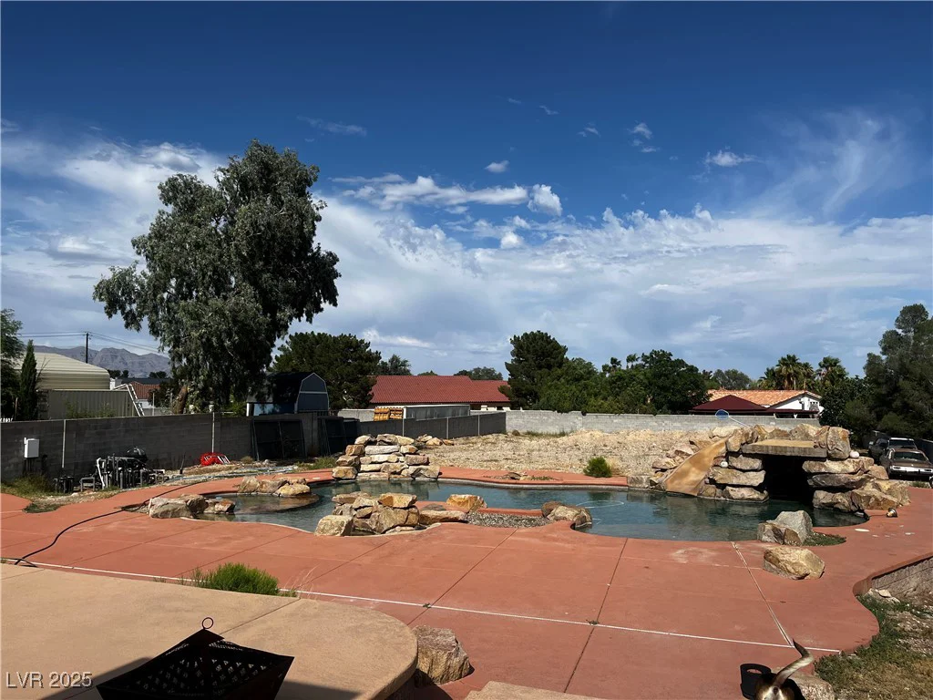5640 Riley, Las Vegas, NV 89149