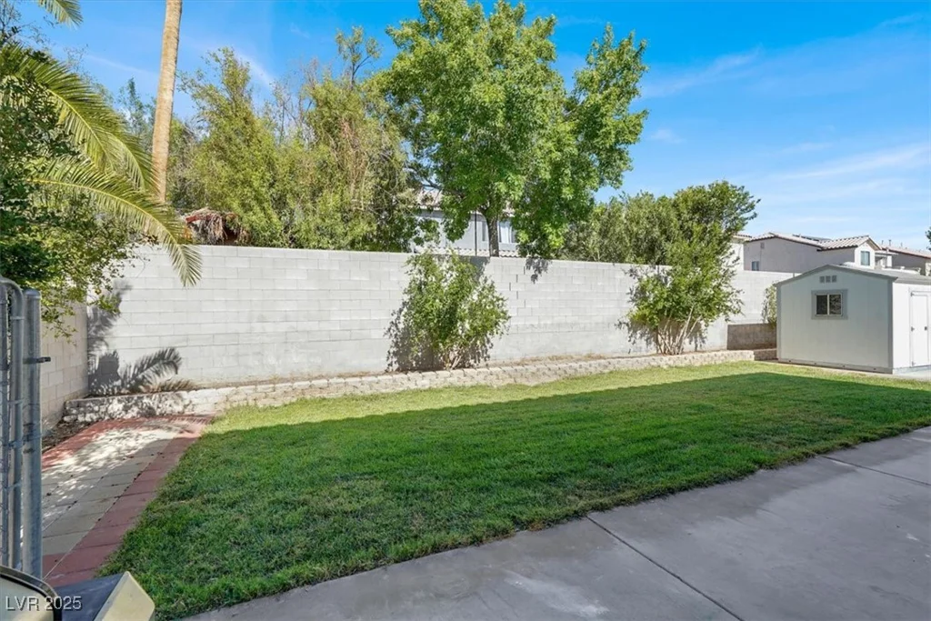 1354 Villa Park, Las Vegas, NV 89110