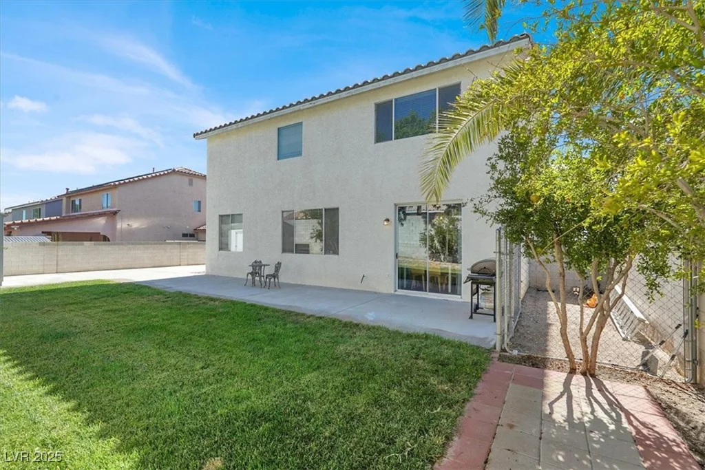 1354 Villa Park, Las Vegas, NV 89110
