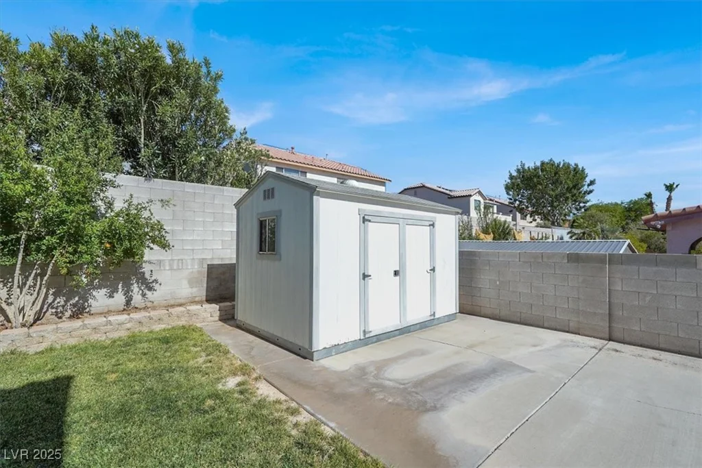 1354 Villa Park, Las Vegas, NV 89110