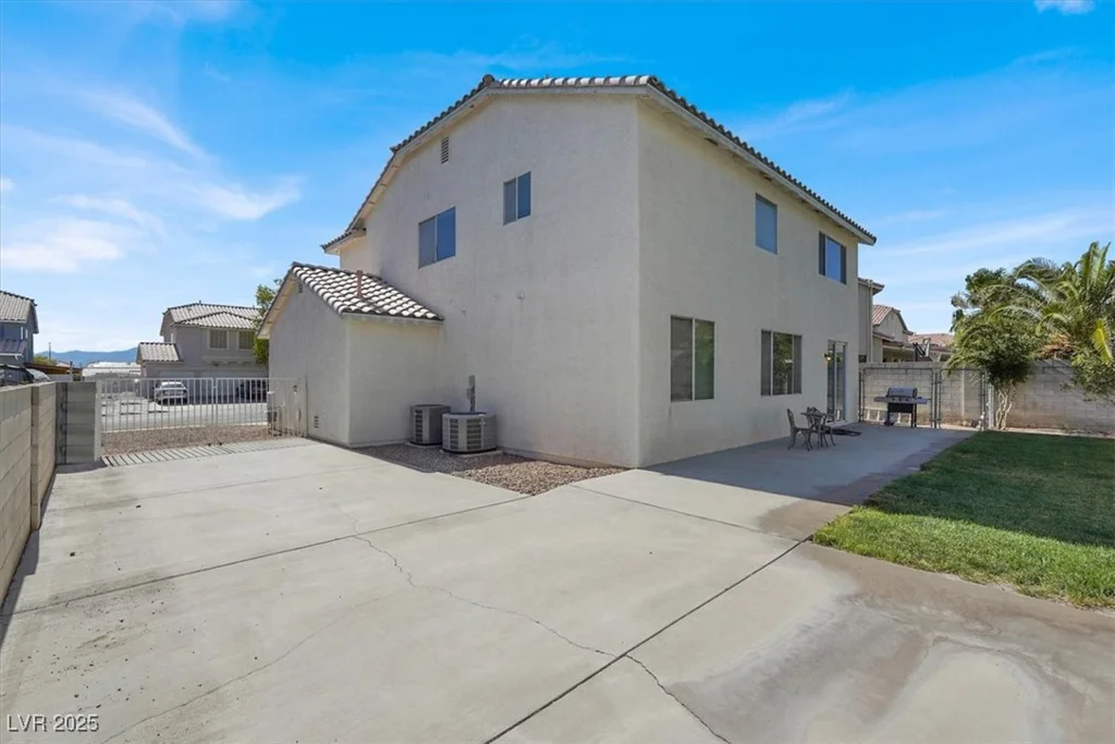 1354 Villa Park, Las Vegas, NV 89110