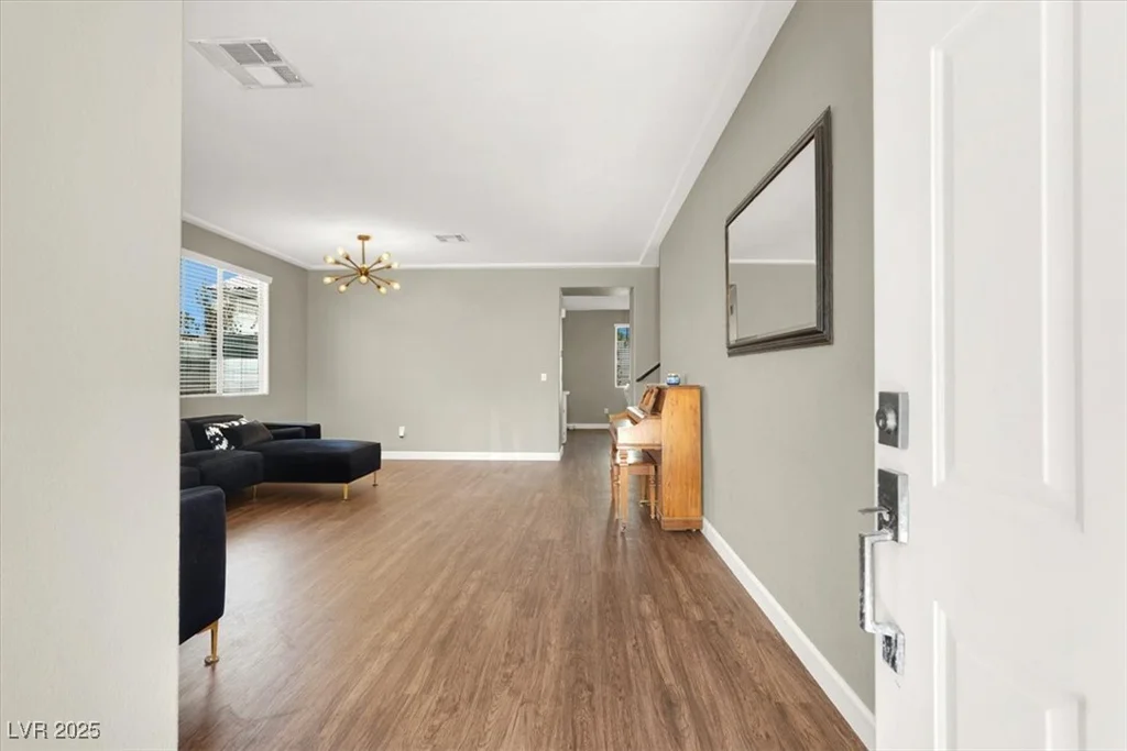 1354 Villa Park, Las Vegas, NV 89110