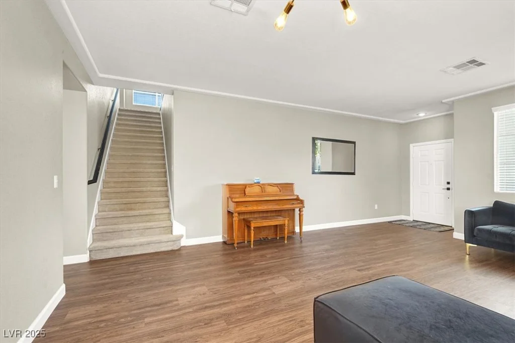 1354 Villa Park, Las Vegas, NV 89110
