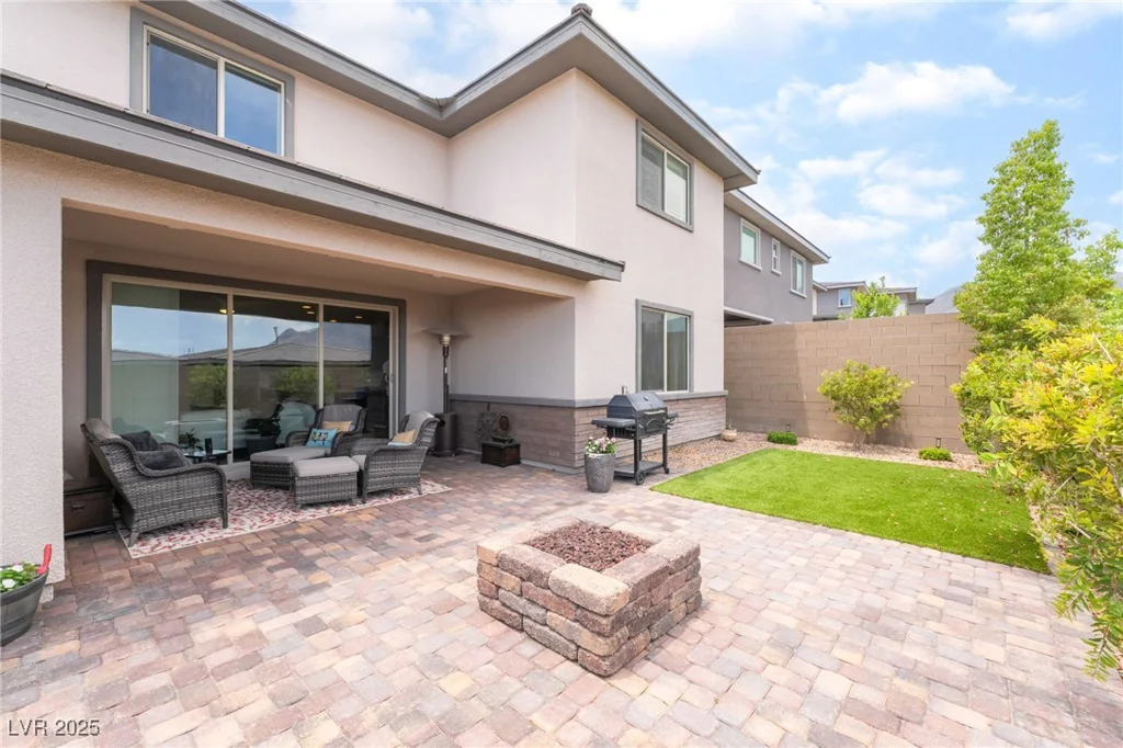 12478 Dolan Point, Las Vegas, NV 89138