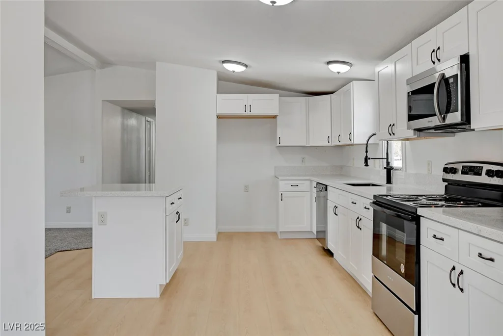 1450 Donner, Pahrump, NV 89048