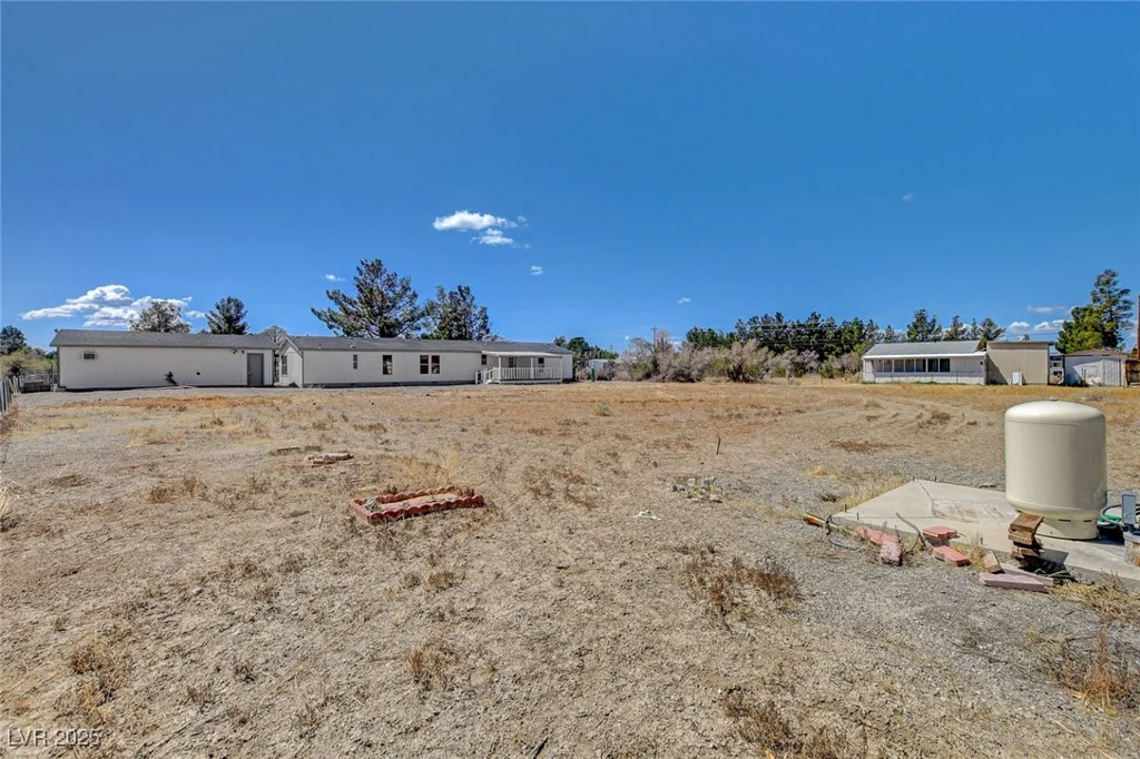 1450 Donner, Pahrump, NV 89048
