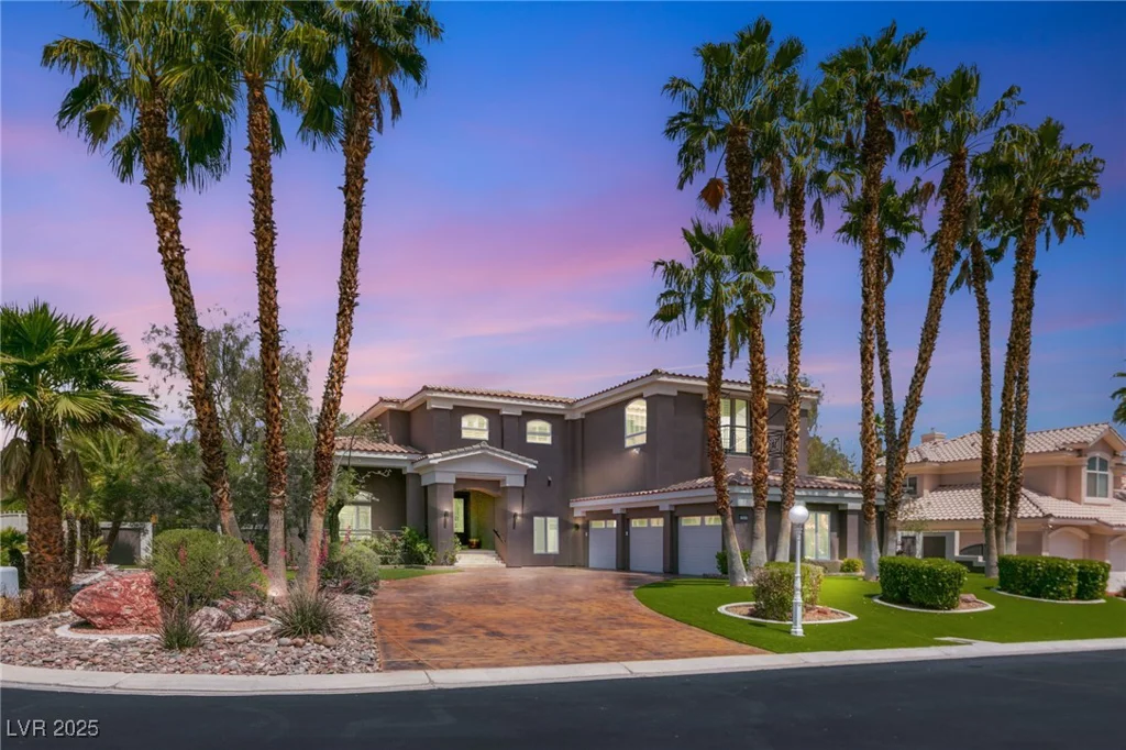 7520 Captains Harbor, Las Vegas, NV 89117