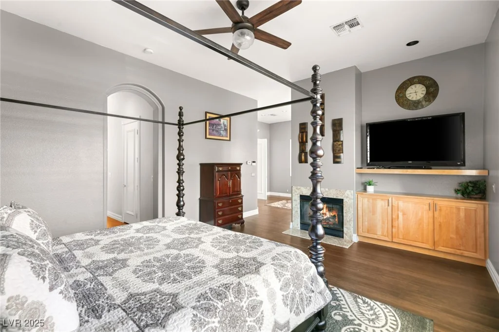 7520 Captains Harbor, Las Vegas, NV 89117
