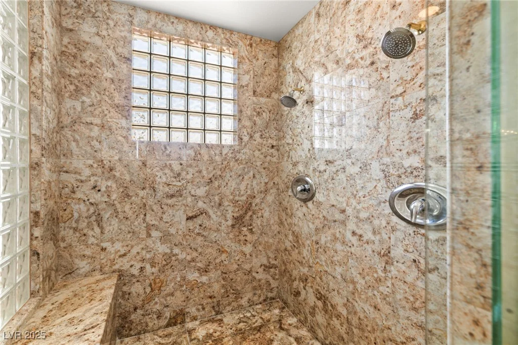 7520 Captains Harbor, Las Vegas, NV 89117