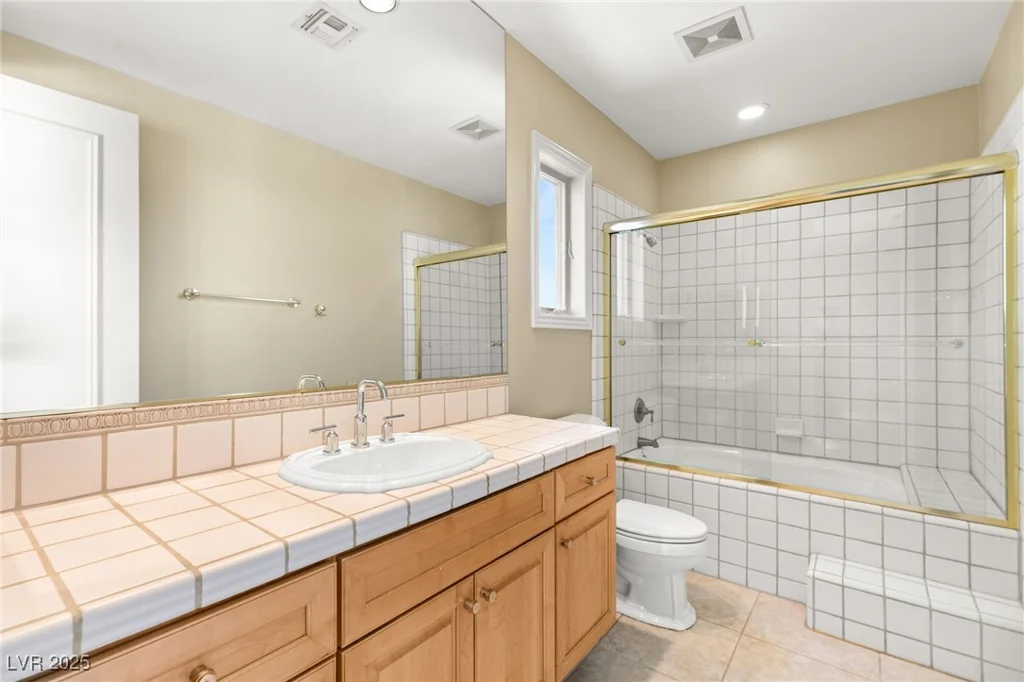 7520 Captains Harbor, Las Vegas, NV 89117