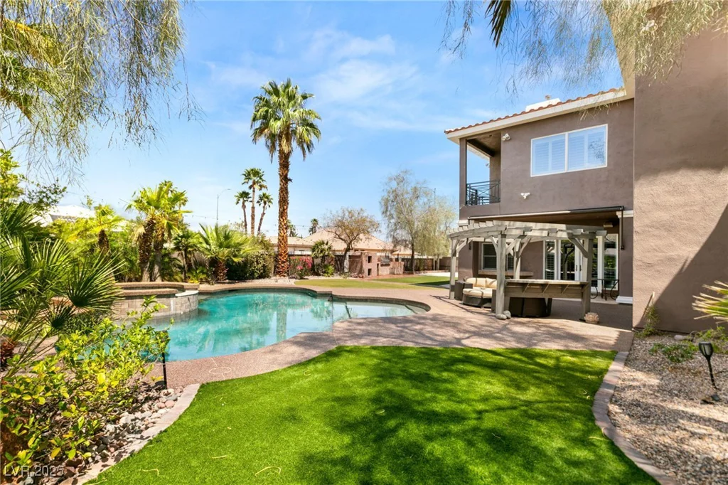 7520 Captains Harbor, Las Vegas, NV 89117