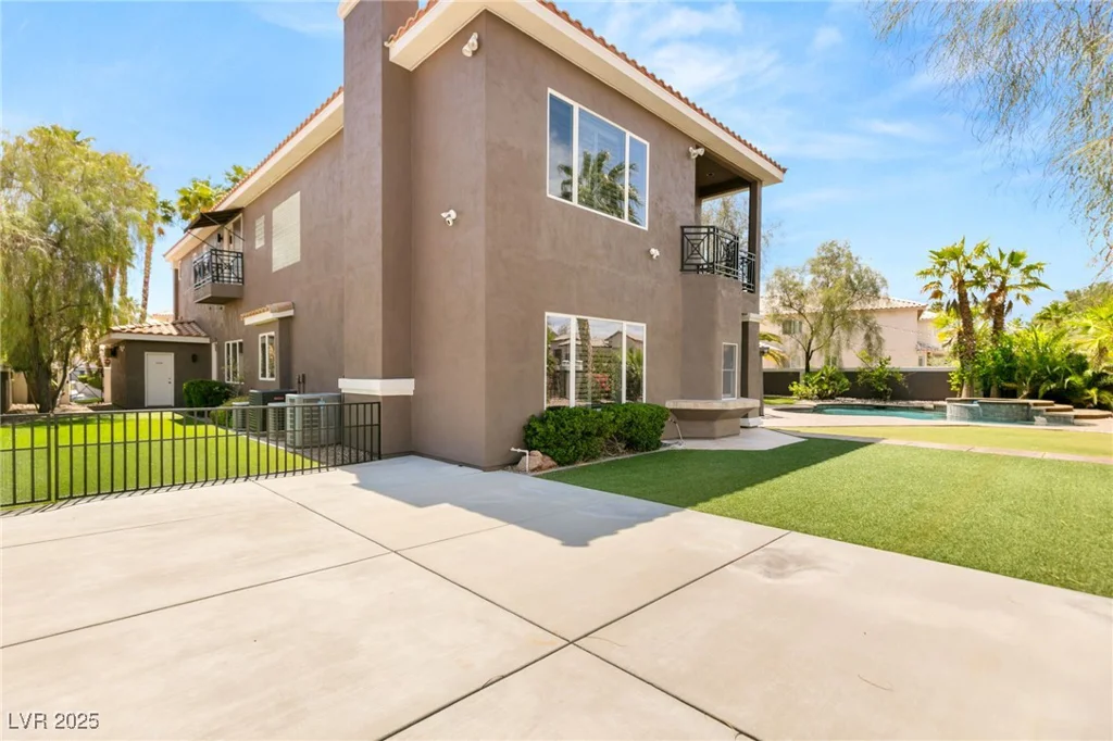 7520 Captains Harbor, Las Vegas, NV 89117