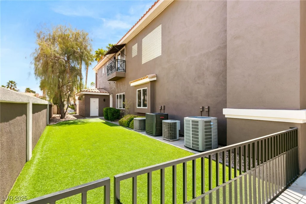 7520 Captains Harbor, Las Vegas, NV 89117