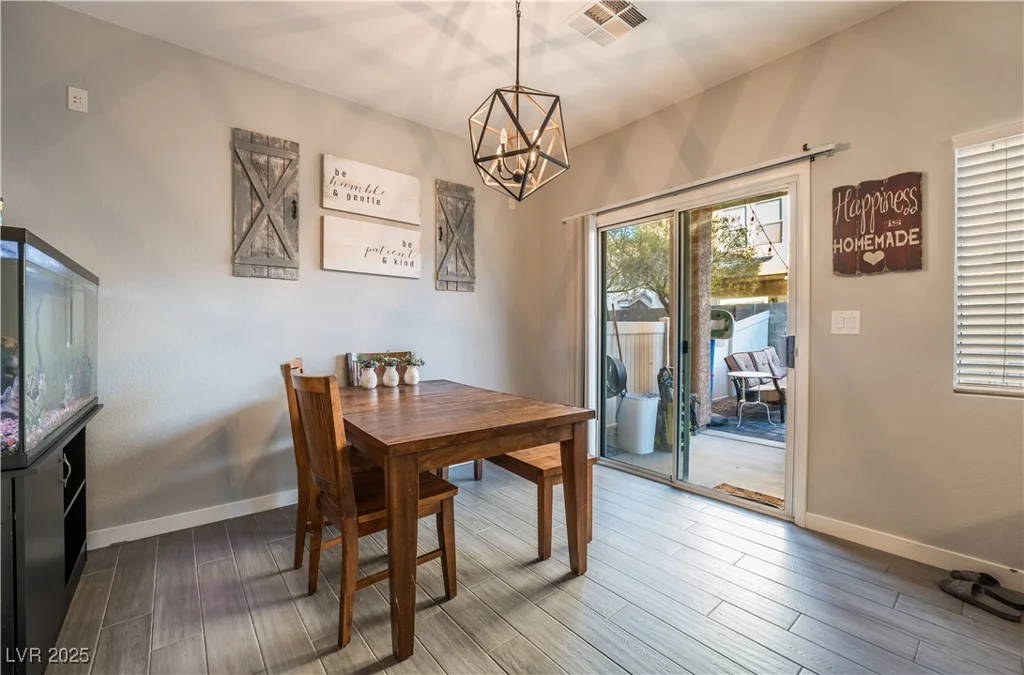6543 Strolling Plains, Henderson, NV 89011