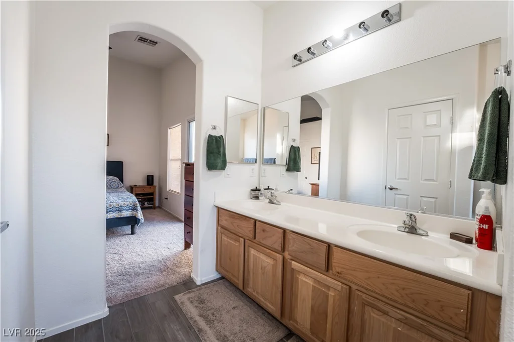 6543 Strolling Plains, Henderson, NV 89011