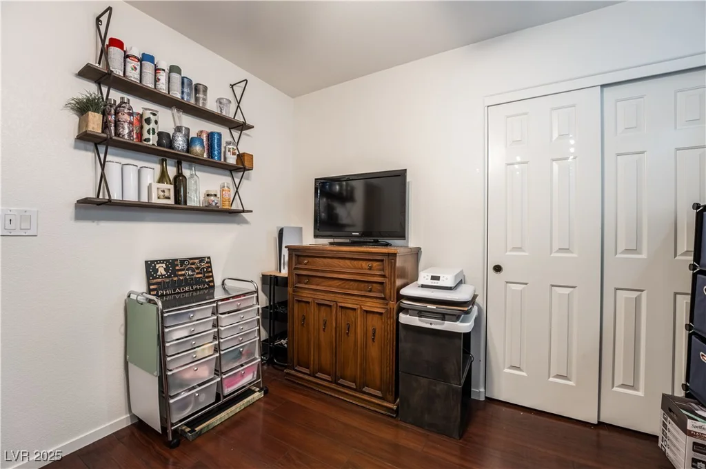 6543 Strolling Plains, Henderson, NV 89011