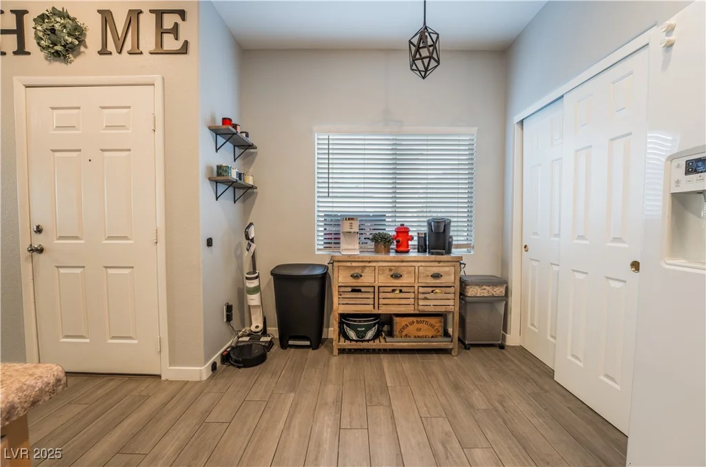 6543 Strolling Plains, Henderson, NV 89011