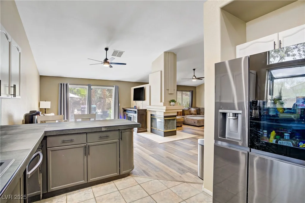7401 Red Swallow, Las Vegas, NV 89131