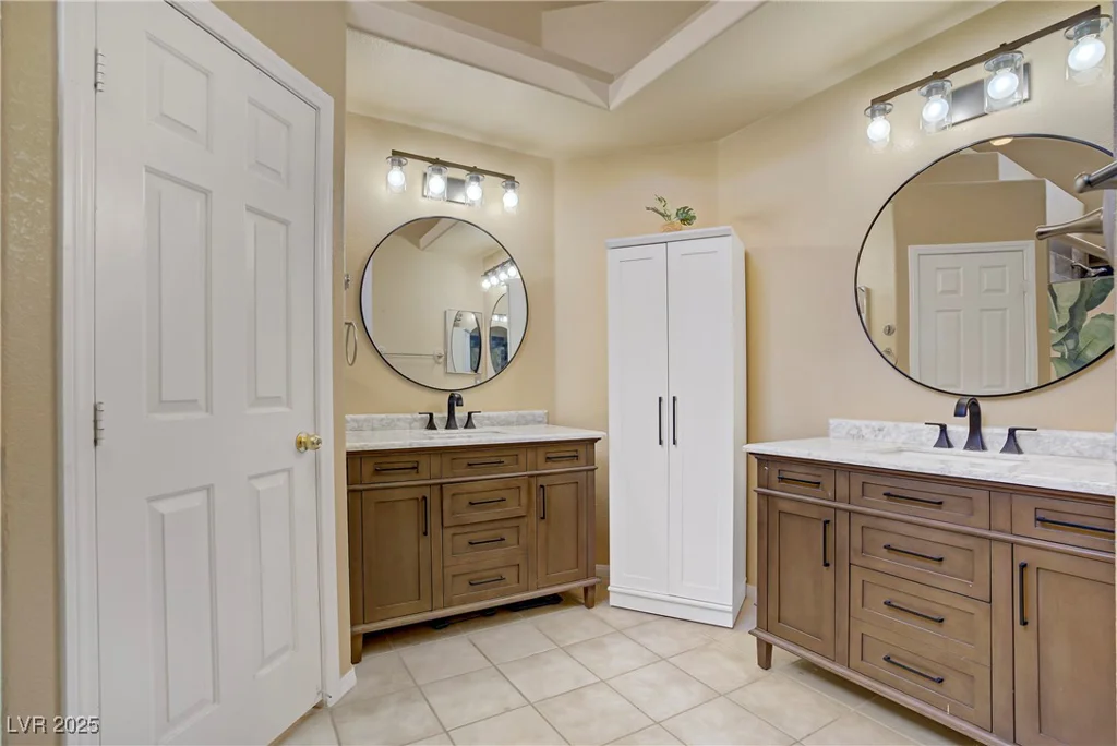 7401 Red Swallow, Las Vegas, NV 89131