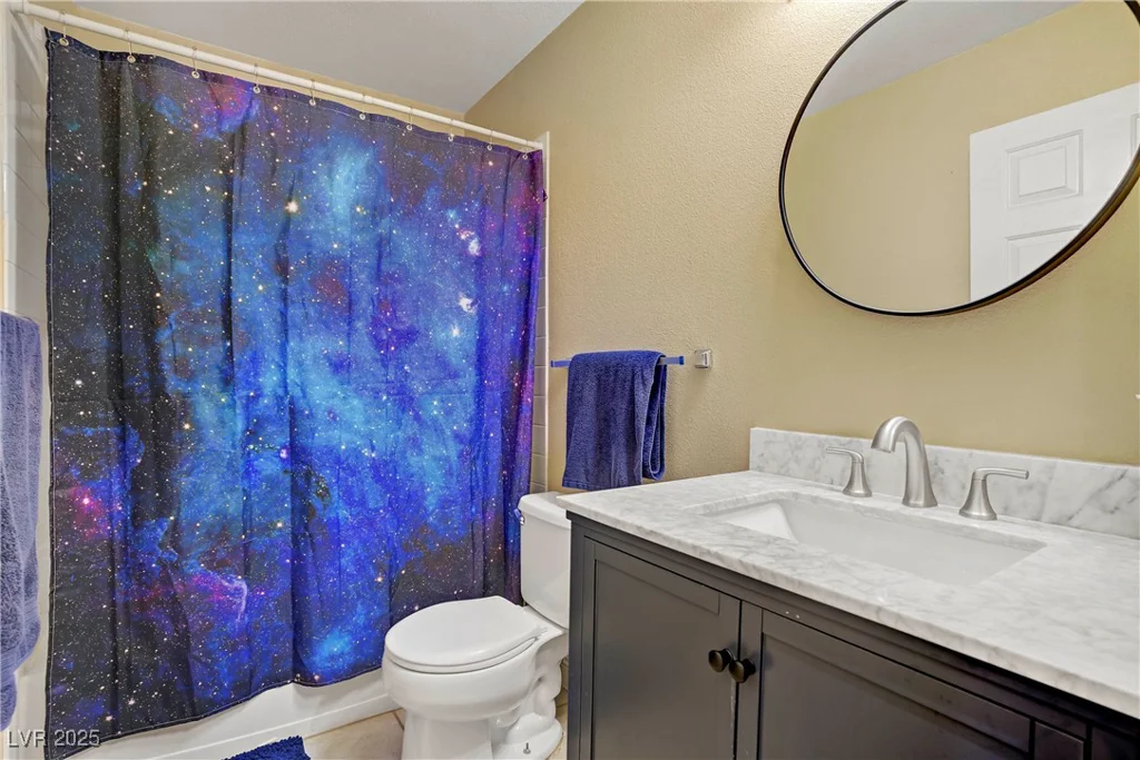 7401 Red Swallow, Las Vegas, NV 89131