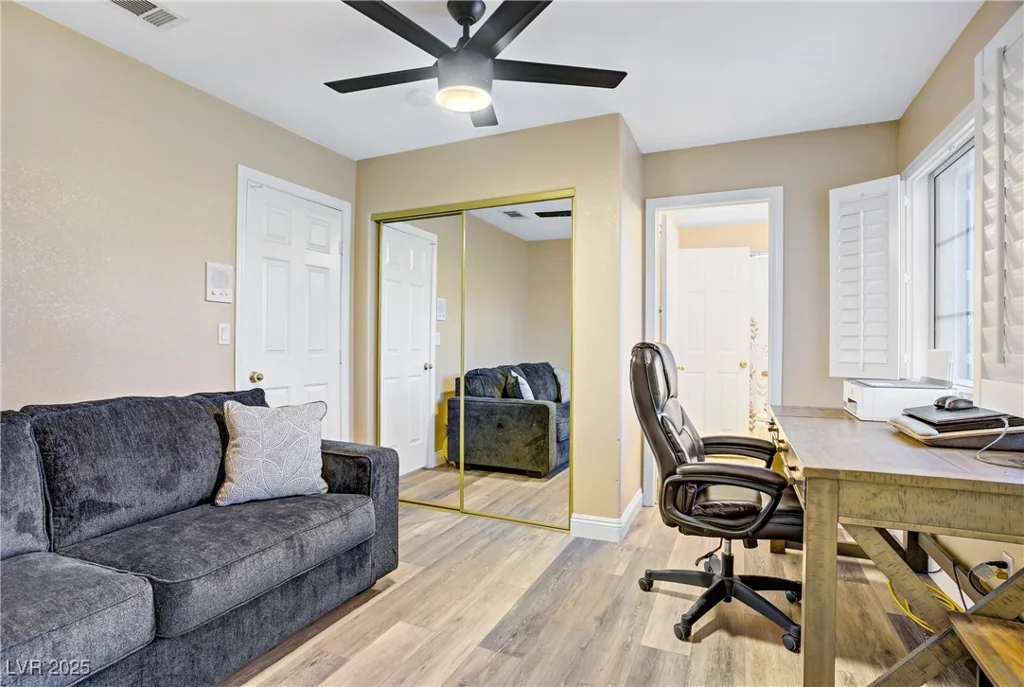 7401 Red Swallow, Las Vegas, NV 89131